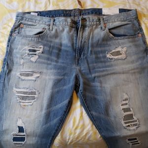 American Eagle Distressed Jeans